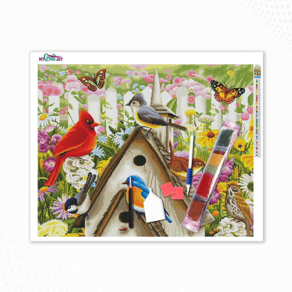 Backyard Birds - Artist Choice DIY Diamond Painting Kit